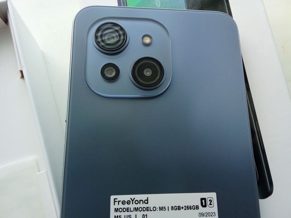 8/256Gb FreeYond M5 Android 12 смартфон, телефон