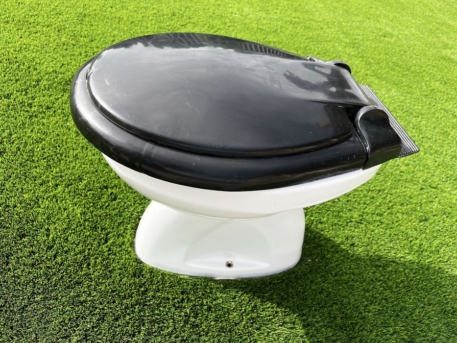 Sanita com depósito