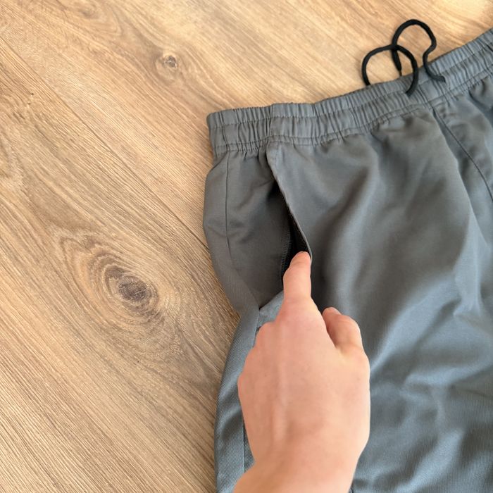 Нові чоловічі штани з кишенями  карго ( розмір XL)