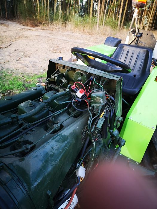 Trator Agrifull 345