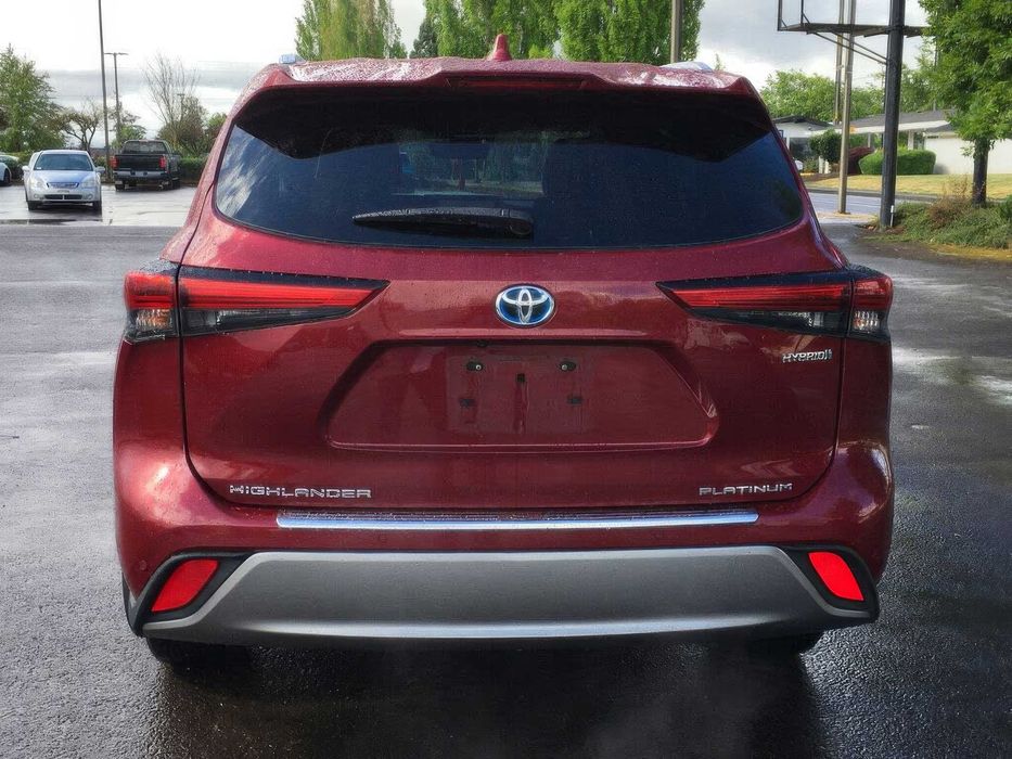 Toyota Highlander Hybrid Platinum      2022