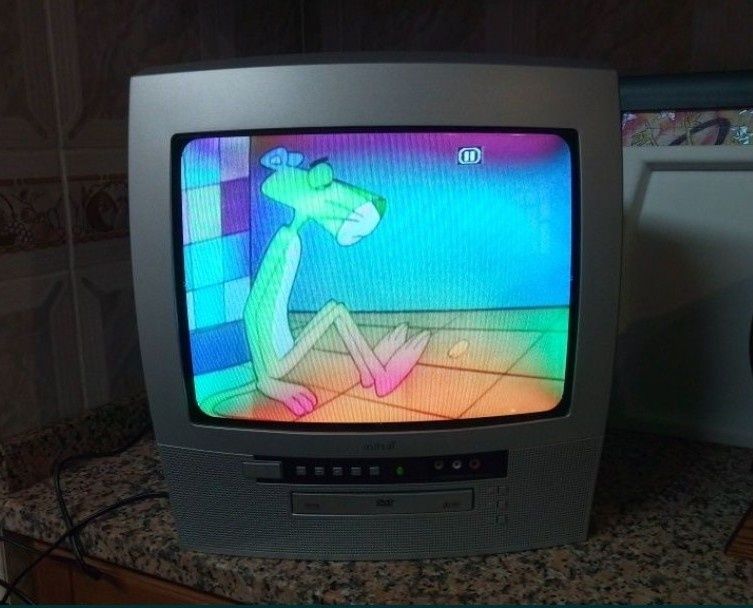 TV with Built-in DVD Player64286462667266124