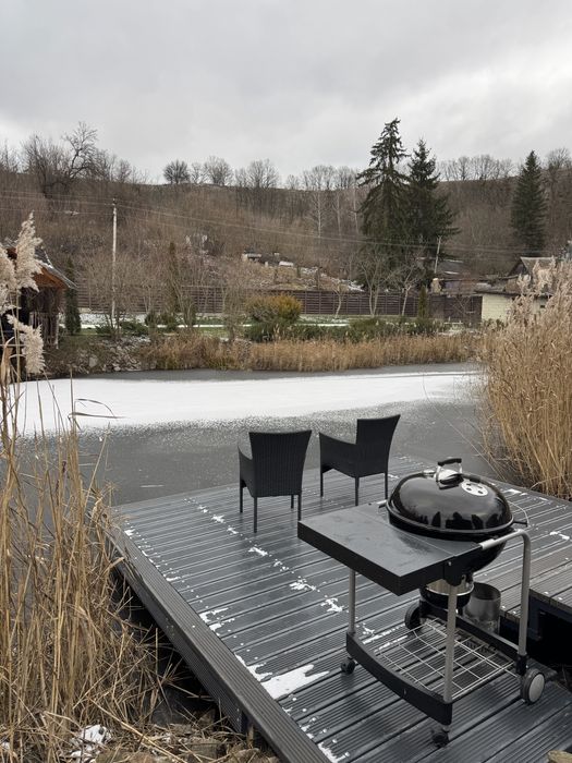 Подобова оренда будинків  з чанами!У нас тепло    і є світло!!