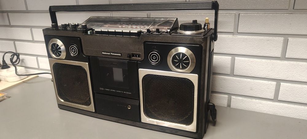 Radiomagnetofon BOOMBOX National PANASONIC  RS-4300LJS. Vintage