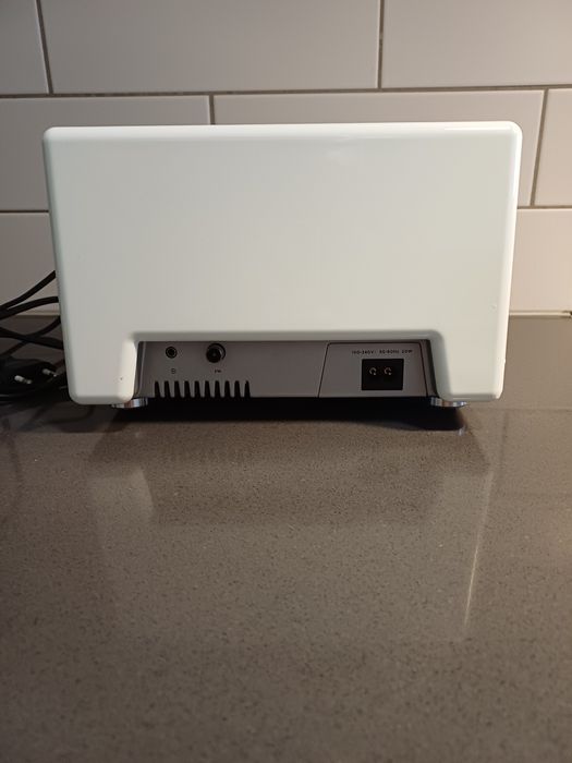 Продам колонку  Geneva Sound System Model S