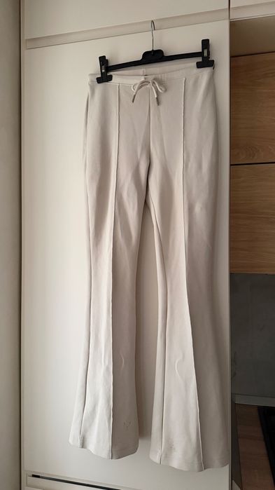 Костюм           .