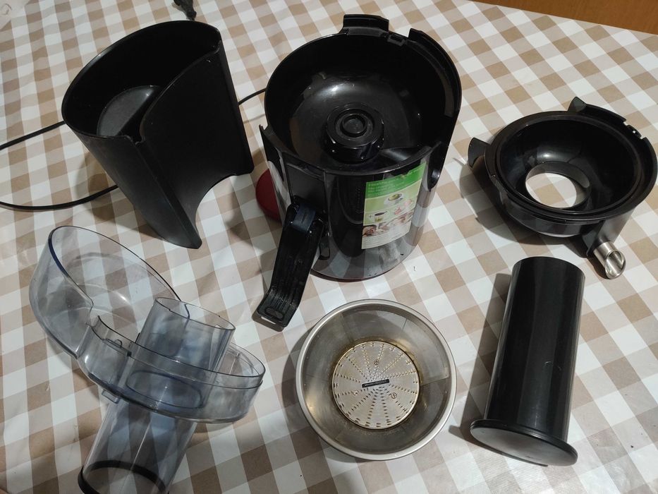 Centrifugador para fazer sumos Philips