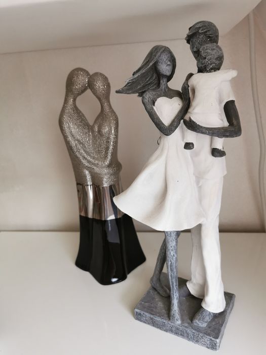 Figurka para czarno srebrna rodzina