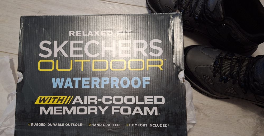 черевики skechers outdoors