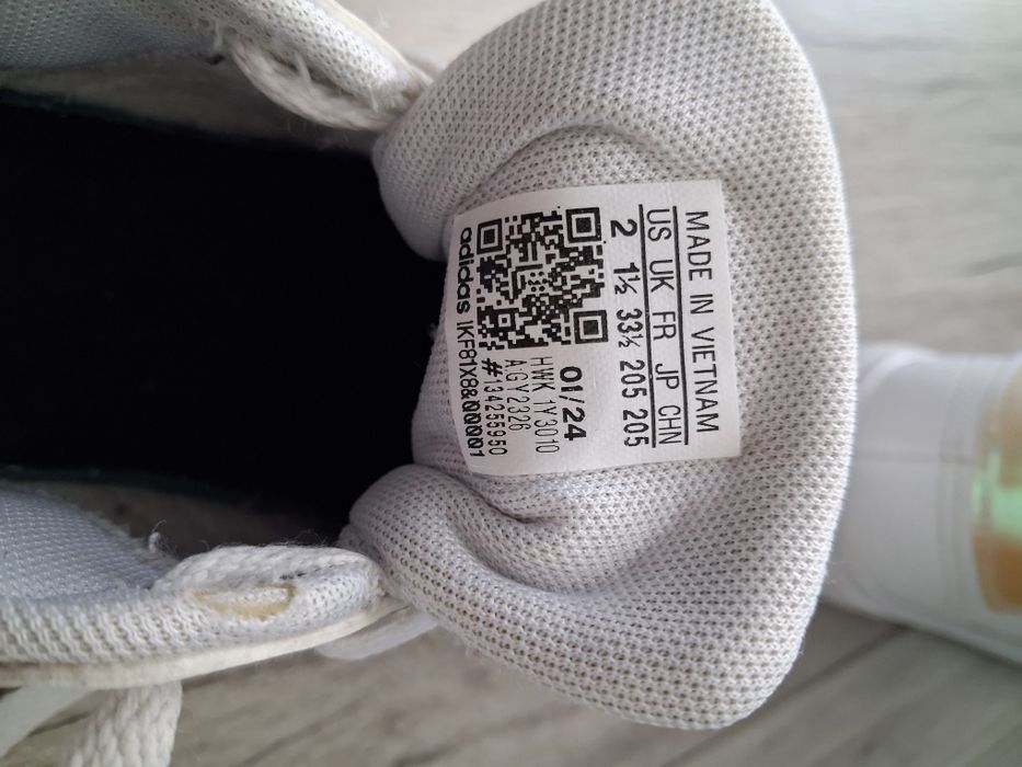 Adidasy, buty sportowe rozm.33,5