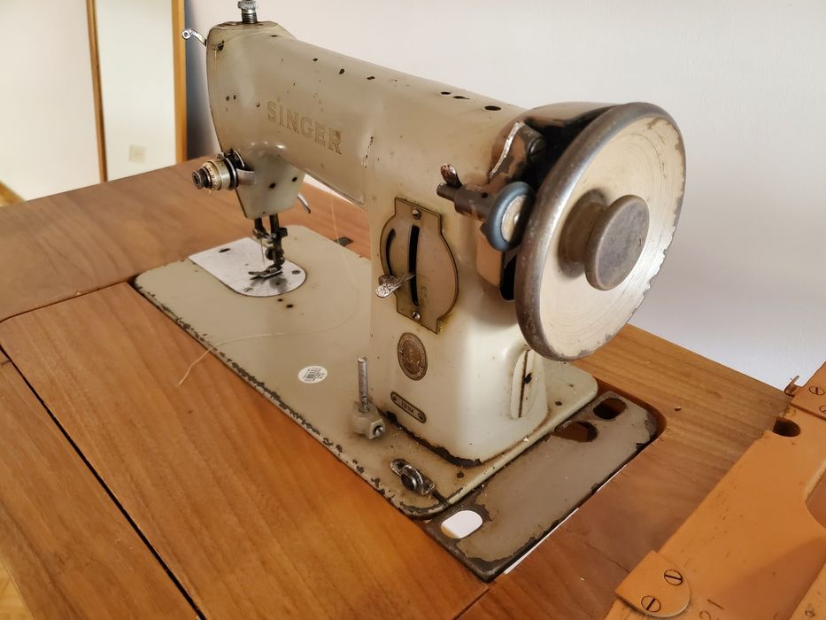 Máquina costura Singer antiguidade
