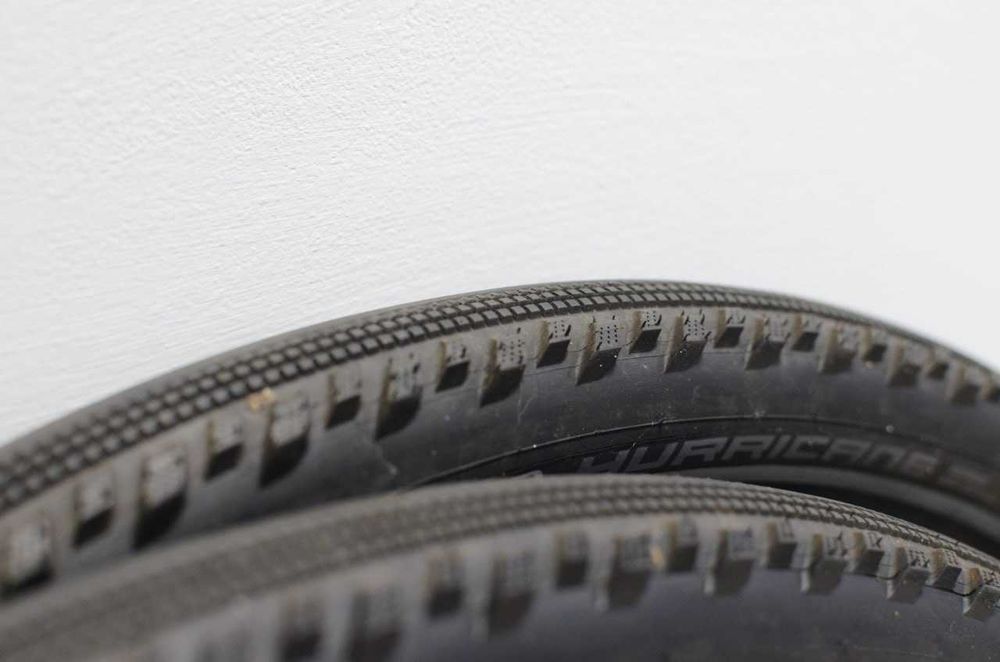 Покришки 26" x 2.10 Schwalbe Hurricane Performance RaceGuard HS499