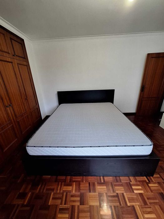 Cama + Estrado + Colchão KING SIZE