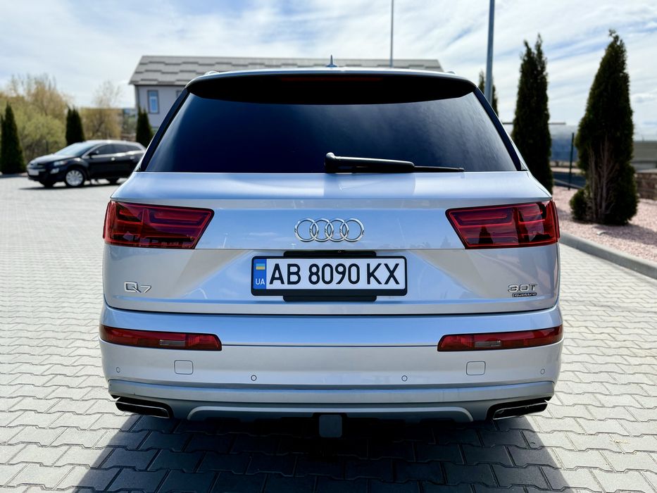Audi Q7 2017року 3.0 бензин