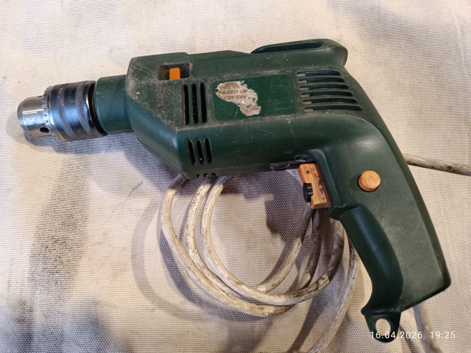 Продам электродрель