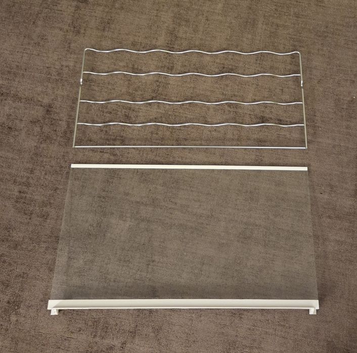 Gavetas e prateleiras para combinado Bosch