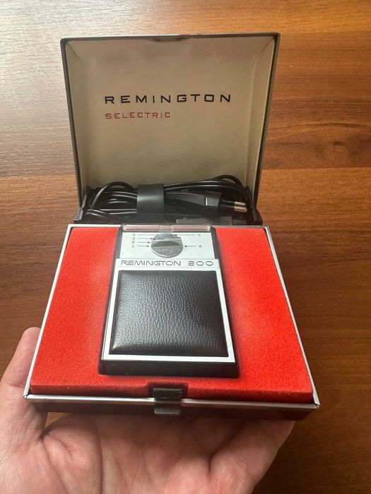 Электробритва REMINGTON selectric 200