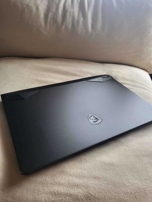 MSI GP76 Leopard 10UE - i7-10870H / RTX 3060 / 16GB / 1TB / 144Hz - Portátil Gaming (Dobradiças Novas)