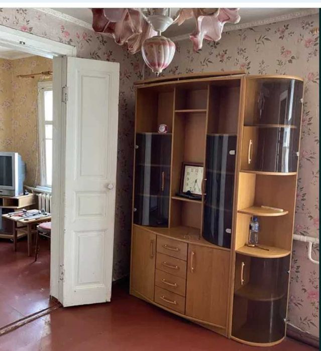 Продам 1/3 части дома на Основе. Газовое индивидуальное отопление .TB