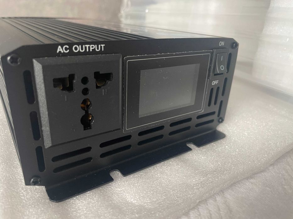 Потужний інвертор инвертор перетворювач с чистой синусоидой 24v 5000w
