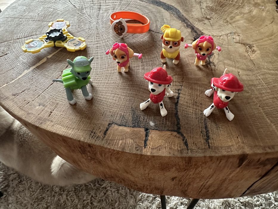 Psi patrol kinder niespodzianka