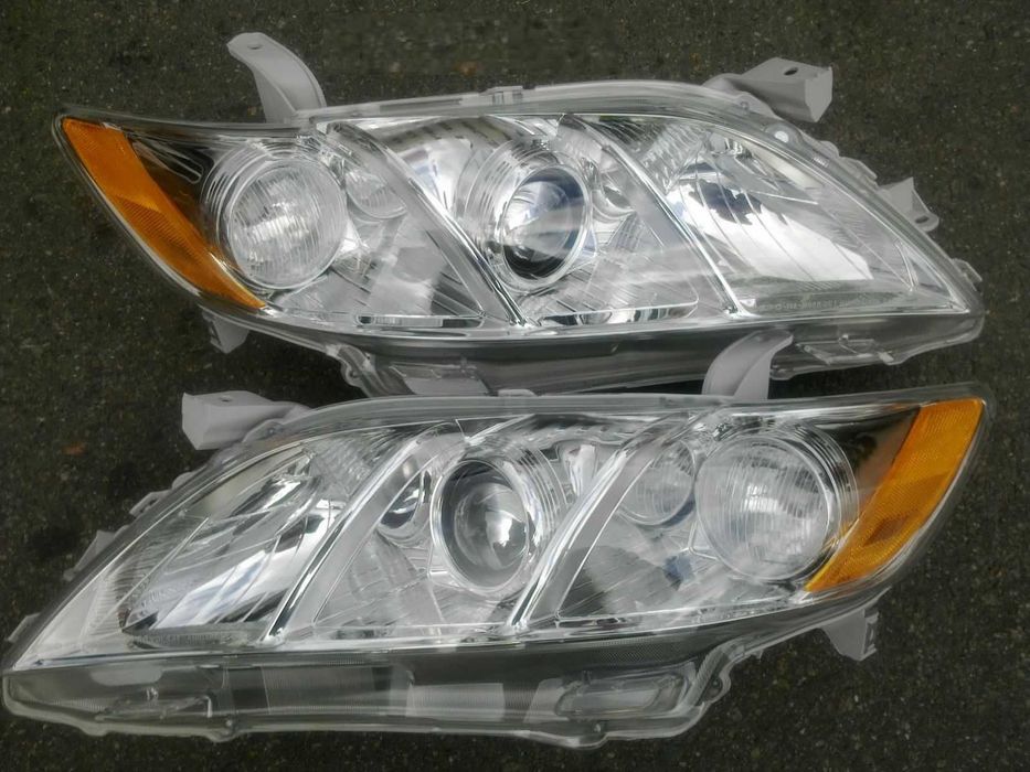 Фара на Toyota Camry 40 Тойота Камри 40