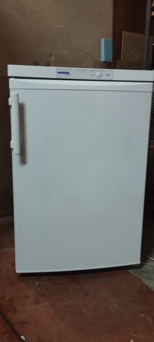 Морозильна камера liebherr