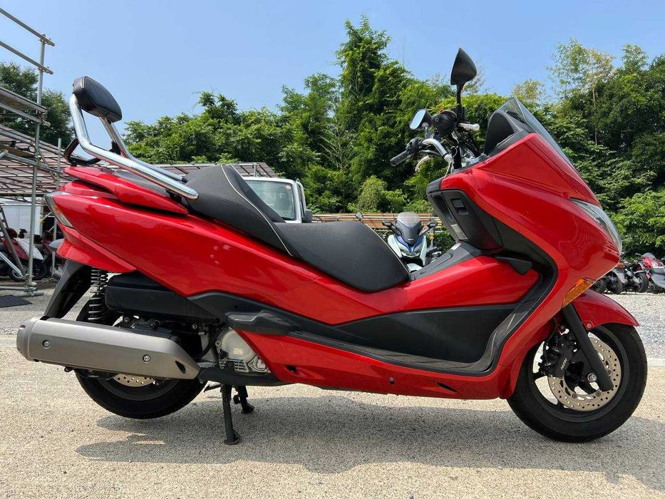 Макси-Скутер Honda Forza 250 MF10 2011рік пробіг 2 594 км