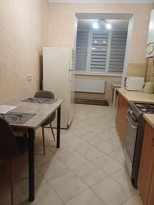 Оренда 1к. Газ. Висока, 10а.