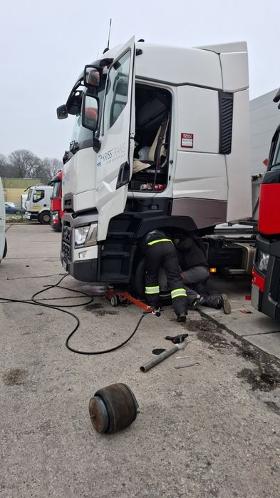 Mobilny serwis TIR 24h TIRFOX