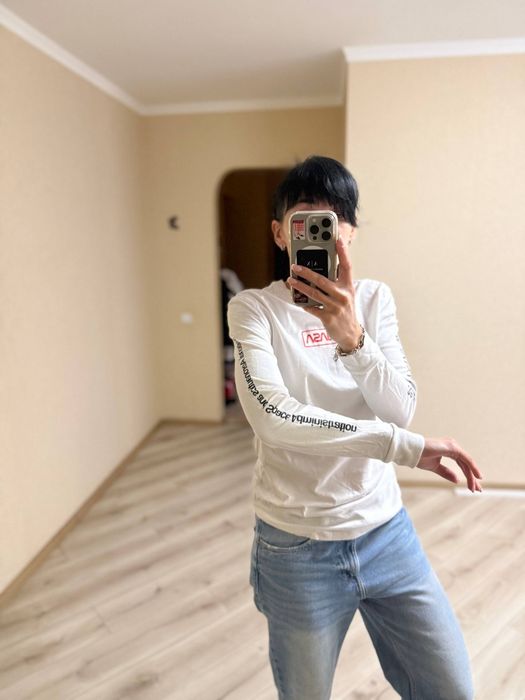 Брендові футболки та лонгсліви Marvel, Fendi, Calvin Klein,Guess