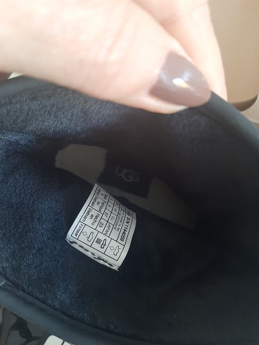 Botas UGG novas em caixa