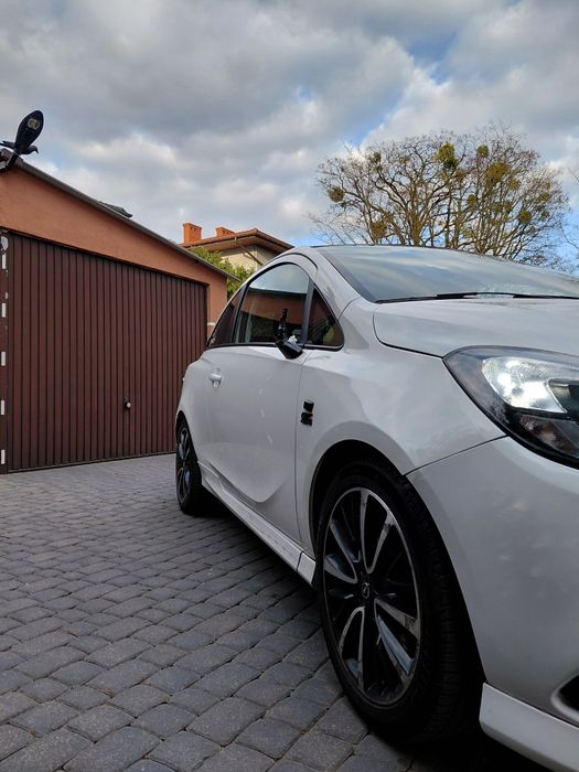 Opel Corsa E OPC Line Uszkodzony