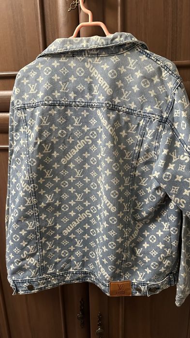Джинсова куртка Supreme Louis Vuitton
