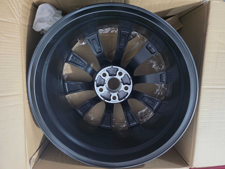 Jantes 20 Tesla Originais Stiletto Gunpowder IGUAIS A NOVAS  + Pneus