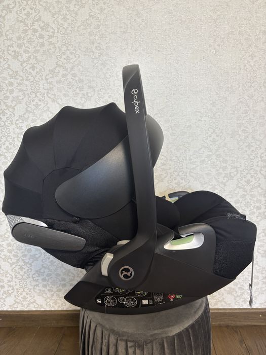 Автокрісло Cybex Cloud T  i-Size Sepia Black з базою Isofix