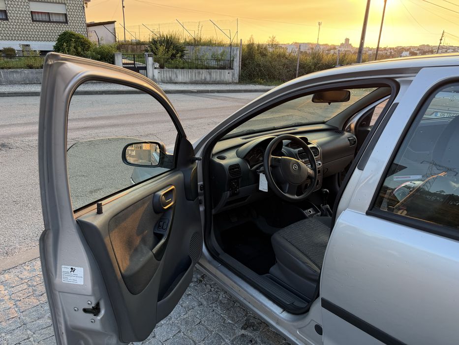 Opel corsa 2001 1.2