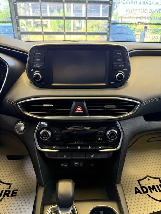 Продам Hyundai Santa Fe Limited  IV покоління 2018 року