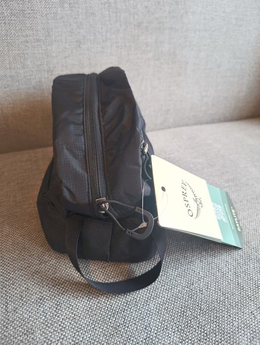 Kosmetyczka Osprey Daylite Toiletry Kit czarna  wodoodporna
