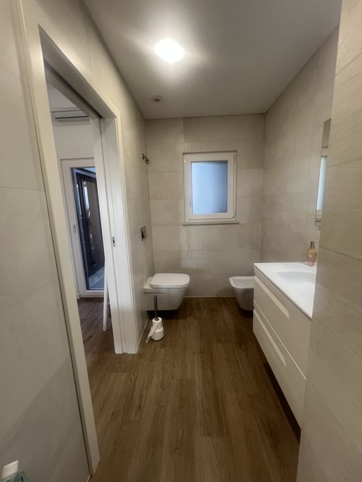 Alugo moradia a 10m da Ericeira