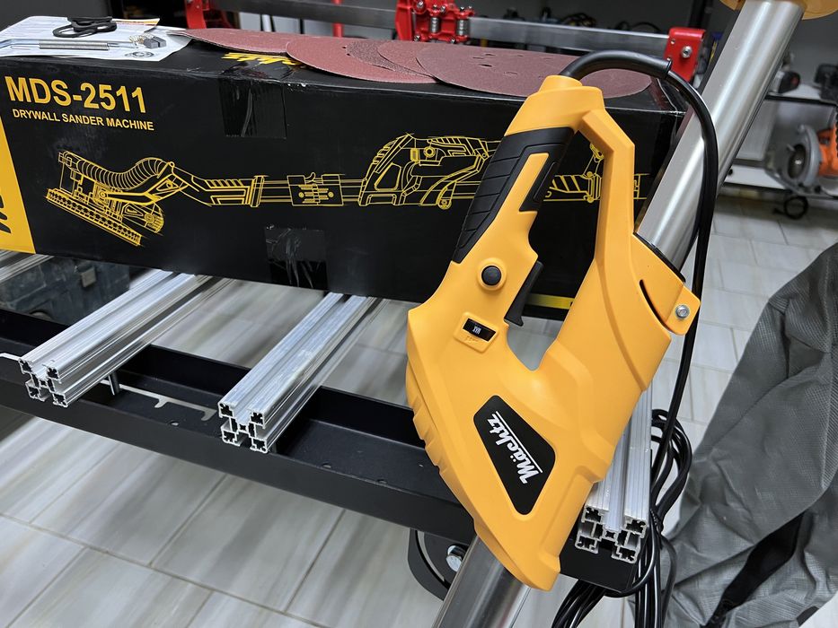 Шлифмашина для стен Жираф Machtz MDS-2511 Гарантия 2 года