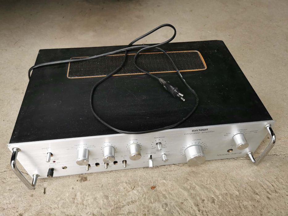 Підсилювач звуку Electown