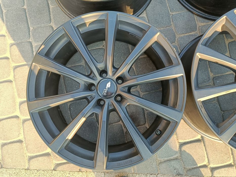 Felgi20 Brock 5*112 Audi Mercedes Skoda VW Czarne kpl
