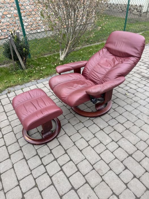 Крісло реклайнер Stressles(00134) крісло для відпочинку
