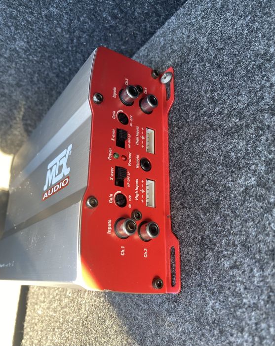 Subwoofer mtx audio 300w com Amplificador Auto mtx