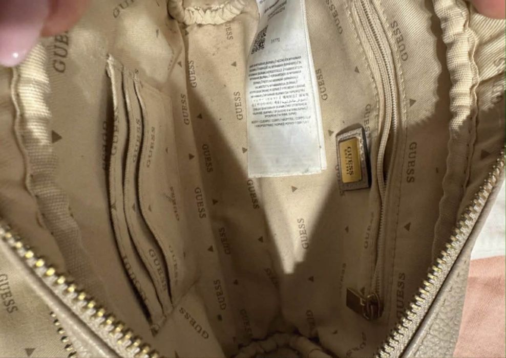 Torebka guess beżowa