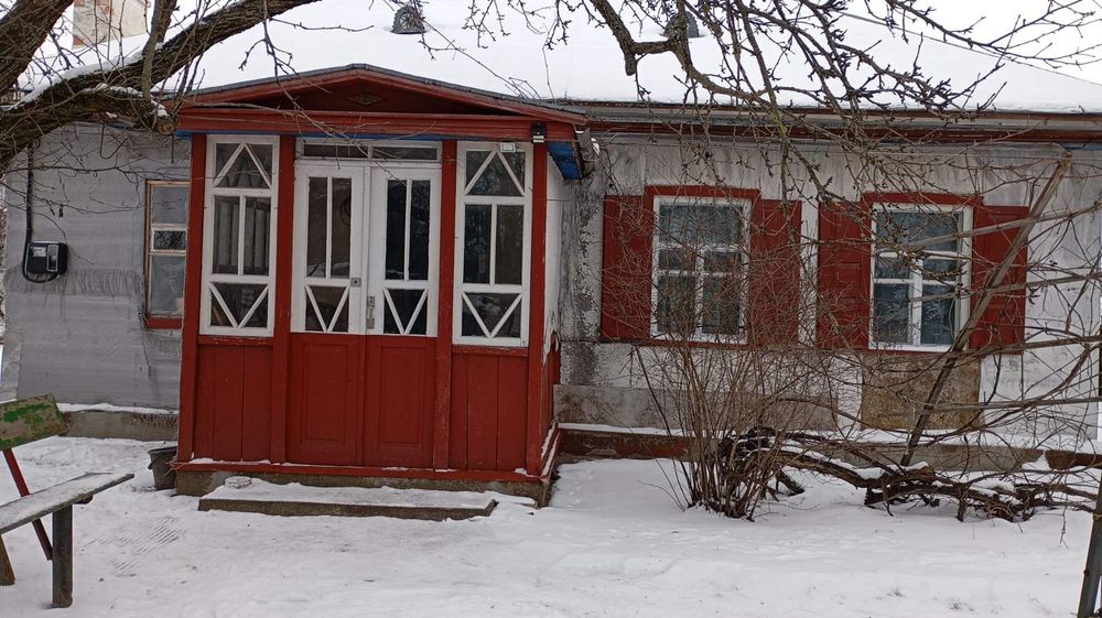 Продаж будинку з великою ділянкою в с. Тубільці