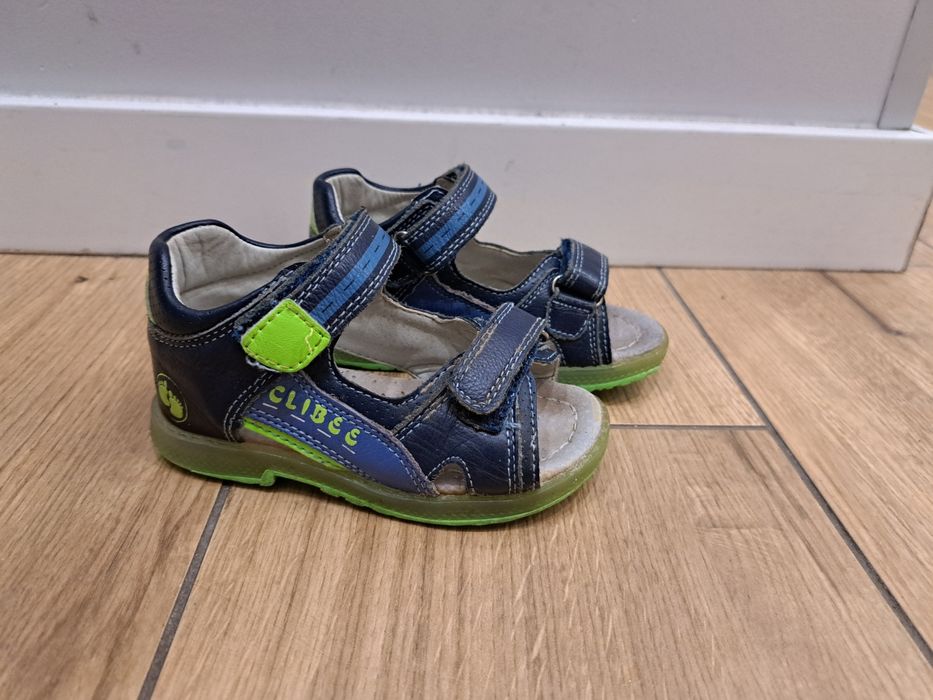 Skórzane sandały clibee