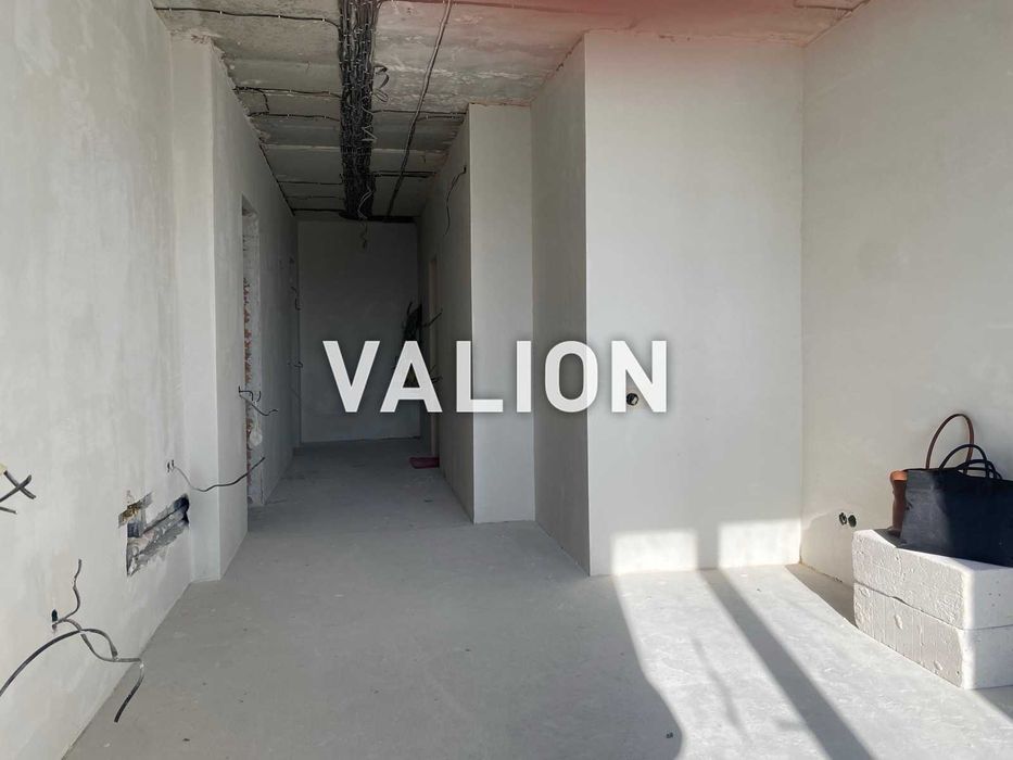 Без% Продаж 1 кімнатної квартири студії вул. Саперно Слобідська 22