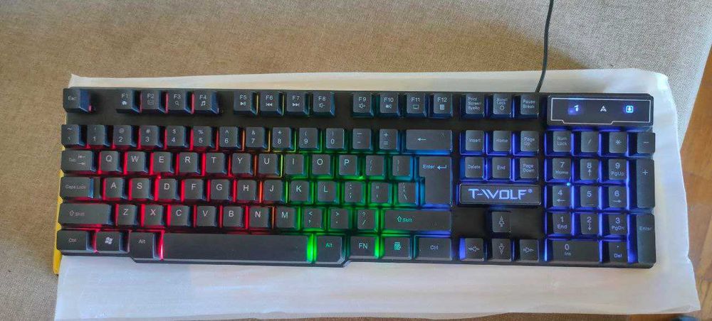 Нова ігрова клавіатура